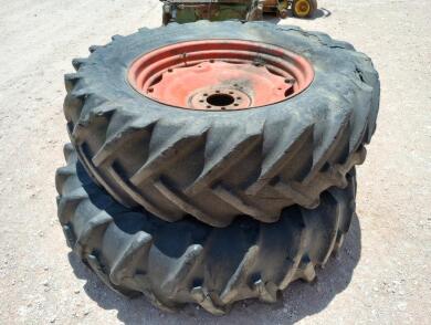 (2) Tractor Duals w/ Tires Size: 18.4-34