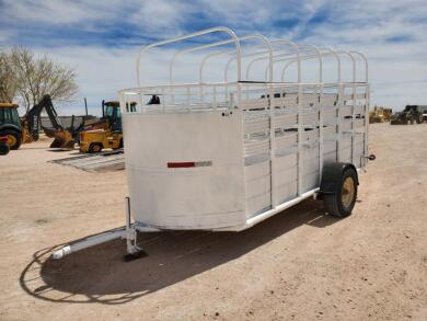 Bumper Pull Single Axle Livestock Trailer