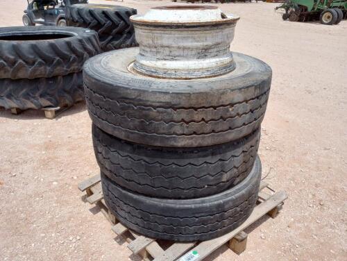 (4) Truck Wheels w/ (3) Tires Size: 315/80R22.5