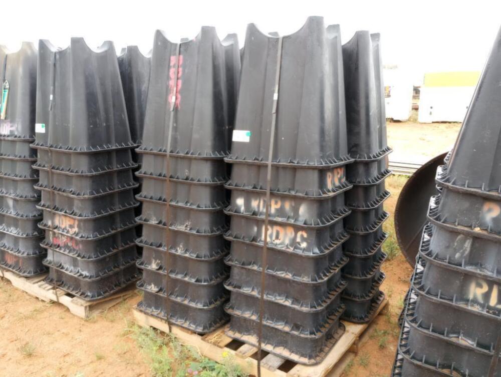 Tuff Stand (32) Duraplas Tuff Stand Heavy Duty Pipe Stands