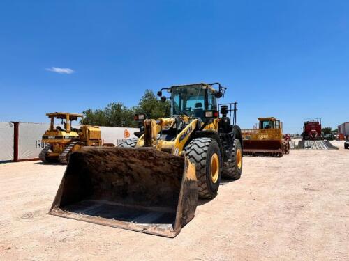 2019 Komatsu WA380-8 Wheel Loader