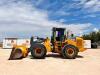 2009 John Deere 724K Wheel Loader - 2