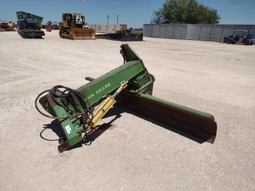 John Deere Blade