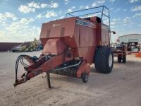 Hesston 4910 Square Baler