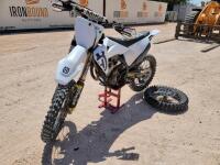 Husqvarna Dirt Bike