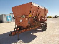 Oswalt 400 Feed Mixer