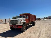 1989 Ford F-700 Grain Truck