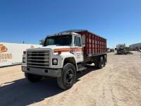 1979 International S1800 Grain Truck