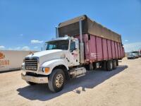 2003 Mack Module Truck