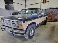 1986 Ford F-150 XLT Pickup Truck