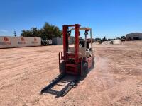 Nissan 30 Forklift