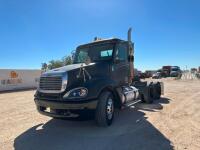 2004 Freightliner Century Class Truck Tractor