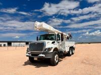 2010 International 7400 Bucket Truck