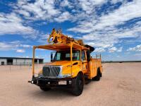 2011 International 4300 Digger Derrick Truck