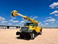 2008 International 7400 Digger Derrick Truck