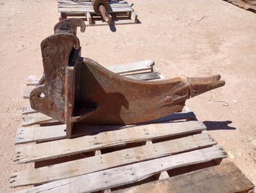 Bobcat Eingle Tooth Ripper
