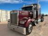 2007 Kenworth W900 Truck Tractor - 10