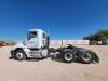 2007 Freightliner Columbia Truck Tractor - 2