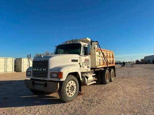 1998 Mack CH613 Dump Truck