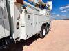 2000 International 4900 Bucket Truck - 11