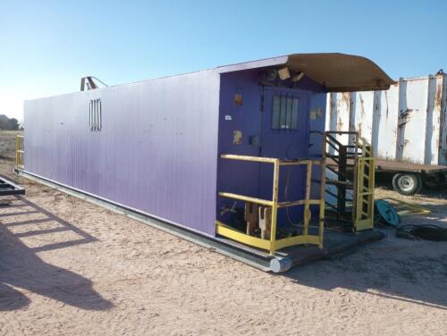 Oilfield Doghouse