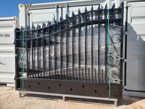 Unused Greatbear 20ft Iron Gate