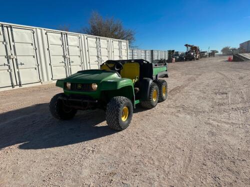 John Deere 6X4 Gator