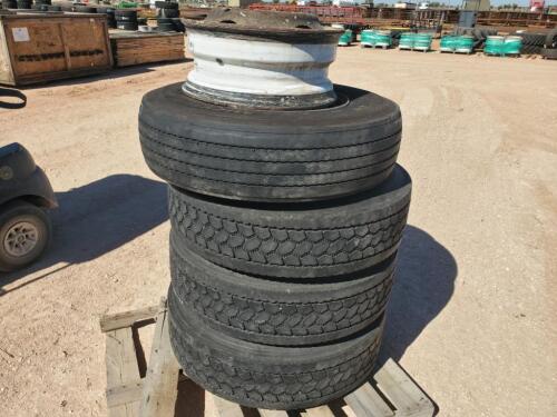 (5) Truck Wheels w/(4) Tires